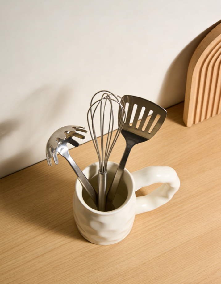 LuminaSculpt Organic Utensil Crock – Exclusive Wavy Ceramic Holder with Premium Stainless Steel Tool Set